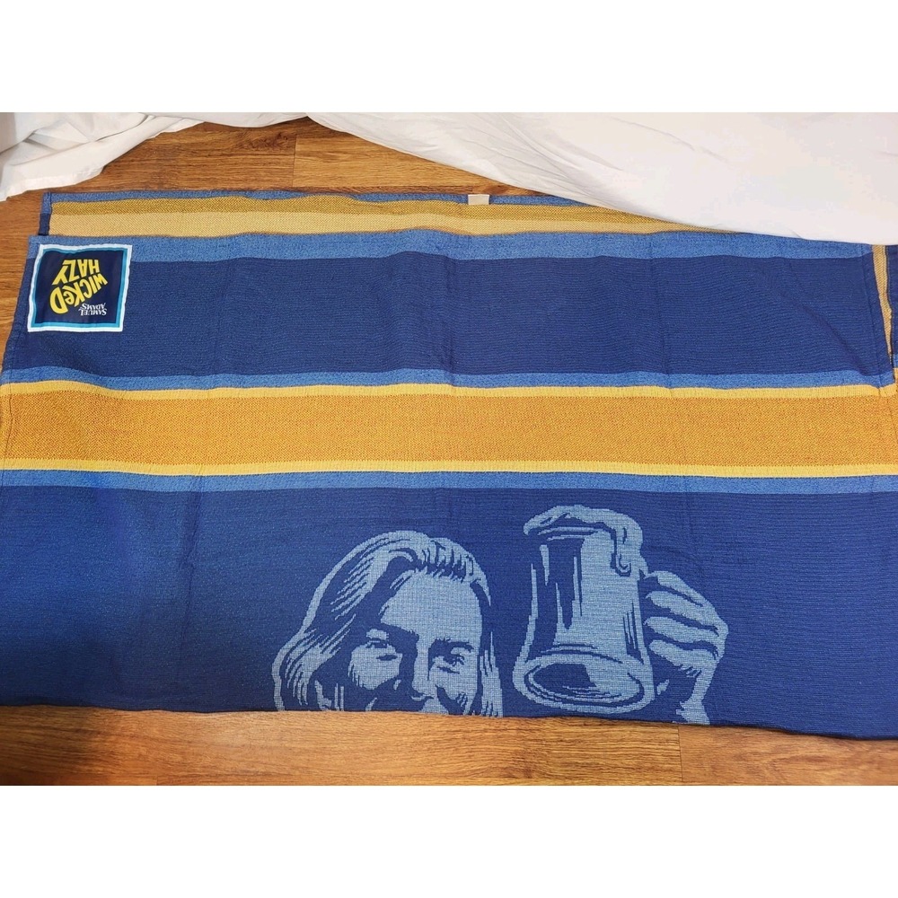 Excellent Used Condition Sam‎ Adams Wicked hazy blanket